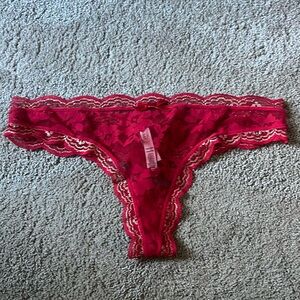 NWT Victorias Secret Lace Thong